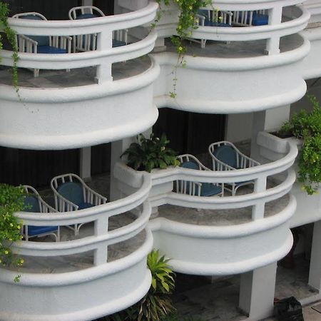Hotel Y Suites Plaza Manzanillo Eksteriør bilde