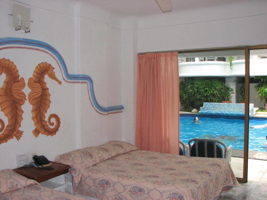 Hotel Y Suites Plaza Manzanillo Eksteriør bilde
