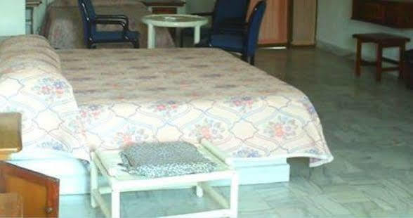 Hotel Y Suites Plaza Manzanillo Eksteriør bilde